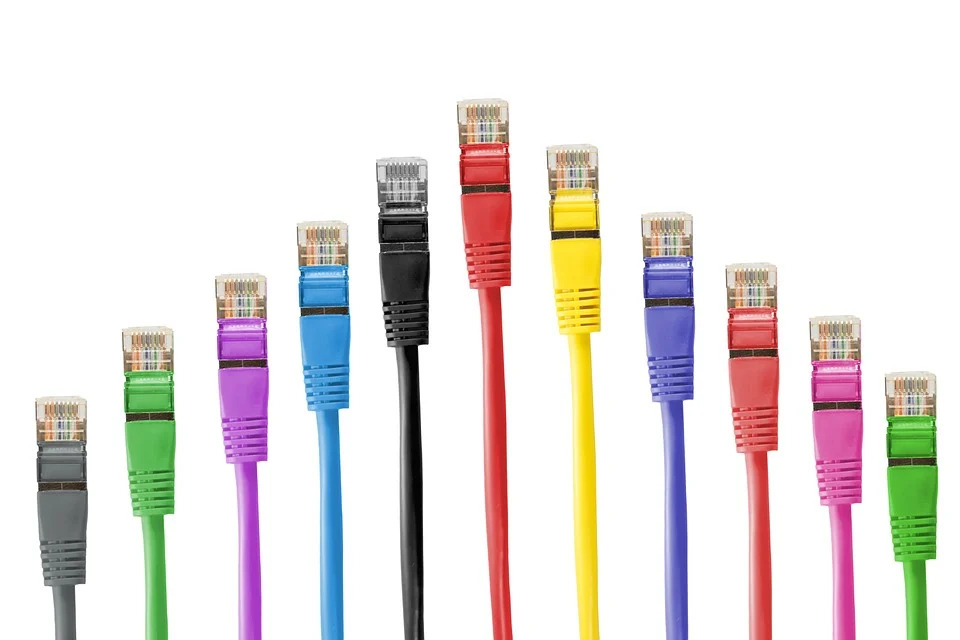 Kabel wieloparowy telekomunikacyjny – czym jest i gdzie się go stosuje?